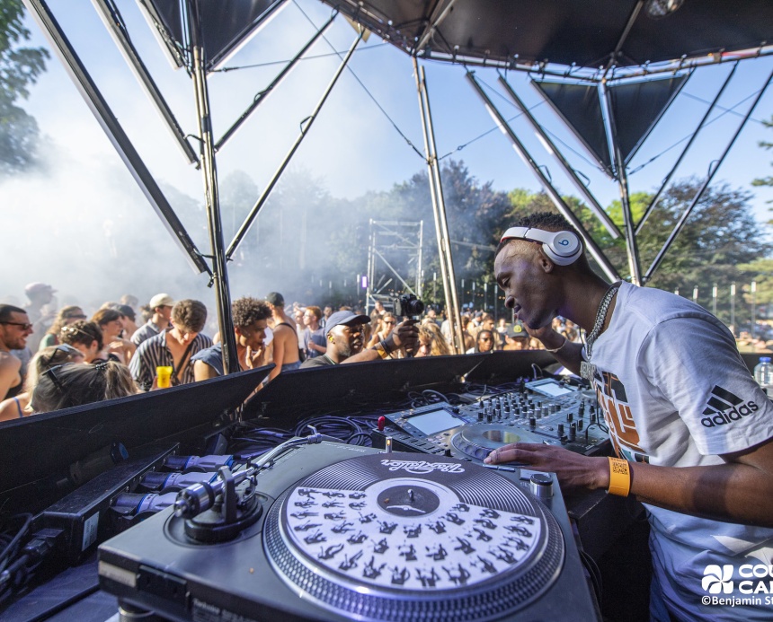 Line-up compleet met een pak DJ's voor de Black Stage en La Plancha